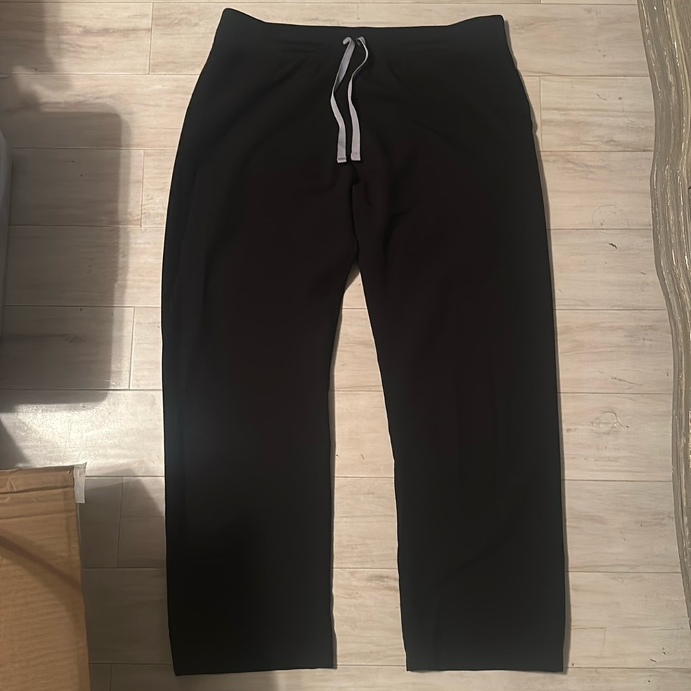 Boot cut Figs Scrub pant - Large Petite